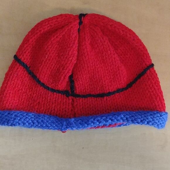 2 Handmade Superhero Batman Spiderman Knit Beanie Skull Cap 12 -18 month lot - Picture 9 of 13